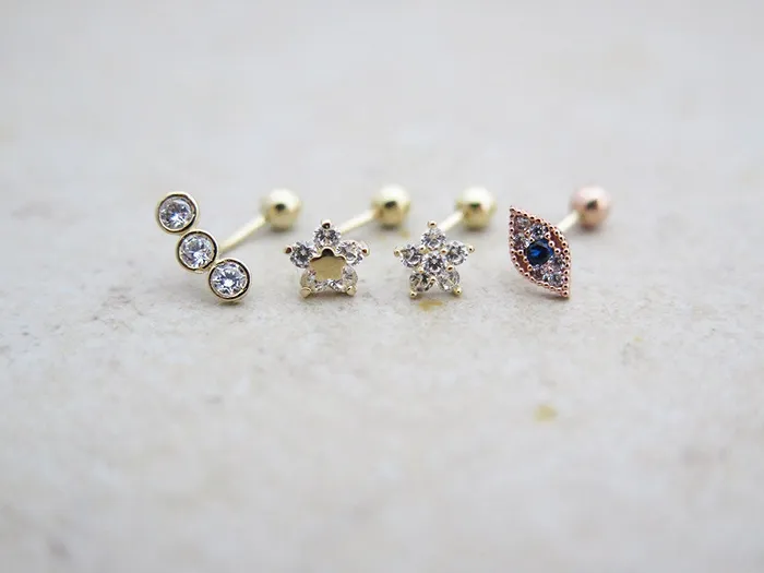 MinimalBijoux Earrings 14K gold Rook earring 20g
