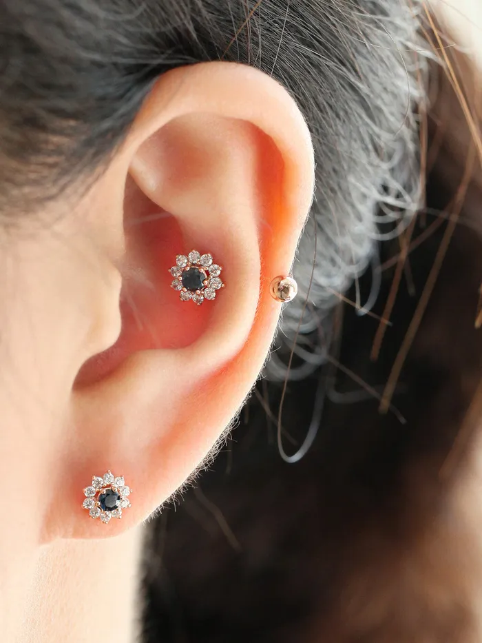 MinimalBijoux Earrings 14K Gold Sun Flower Tragus Piercing 18G16G