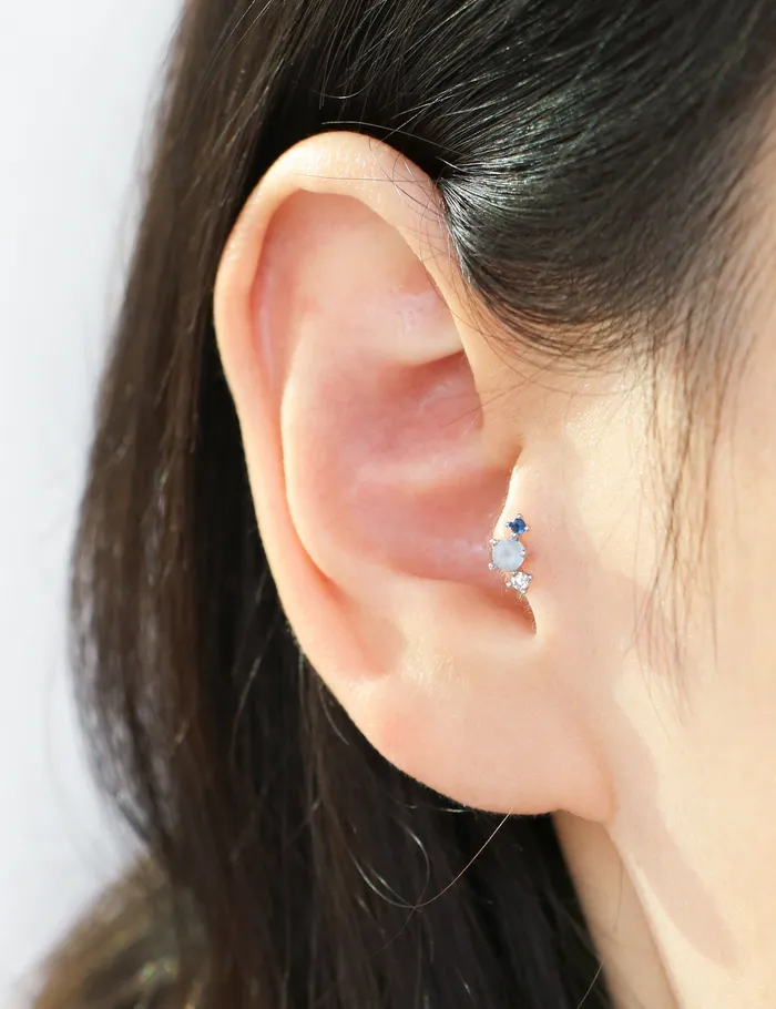 MinimalBijoux Earrings Dainty pink Cartilage earring