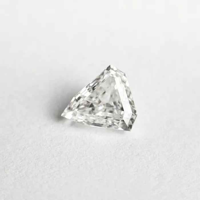 Misfit Diamonds Rings 054ct 585x557x271mm VS2 E Shield Step Cut 1943809