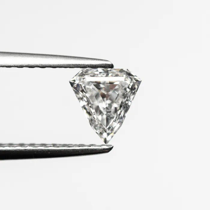 Misfit Diamonds Rings 054ct 585x557x271mm VS2 E Shield Step Cut 1943809