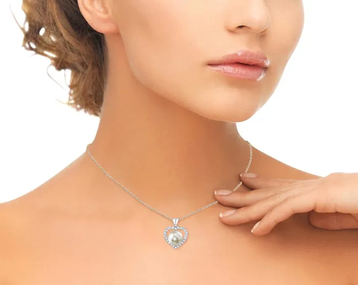 Necklaces SPT Freshwater Pearl Diamond Amour Pendant