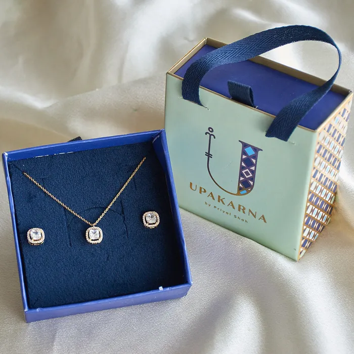 Necklaces Square Diamond Necklace Gift Set Upakarna