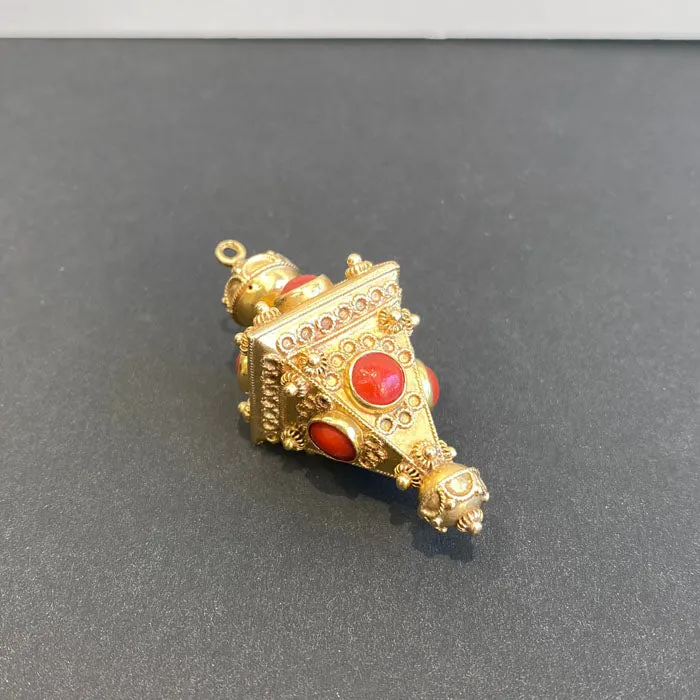 PreStyled Sets 18K Yellow Gold Coral Etruscan Pendant Moriartys Gem Art