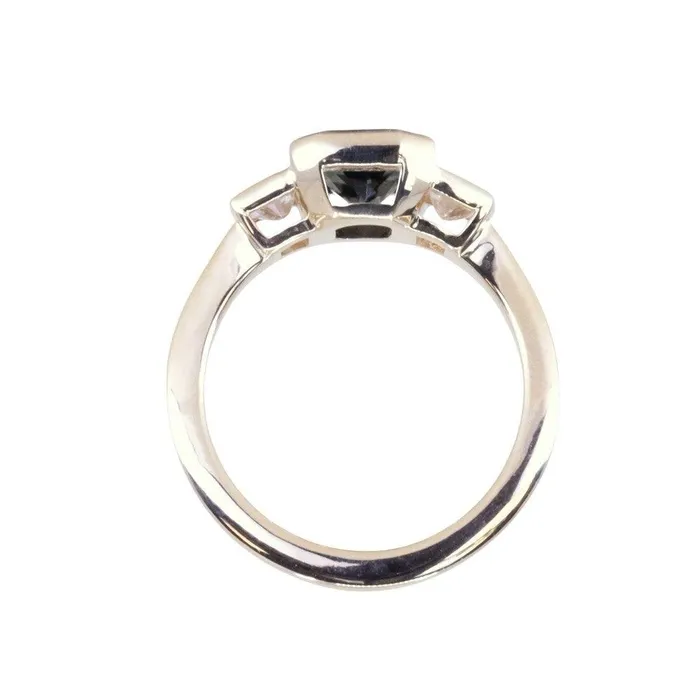 Rings 202ct Untreated Radiant Cut Color Shifting Sapphire and White Diamond Three Stone Bezel Set Ring in 14k Yellow Gold NASHAN