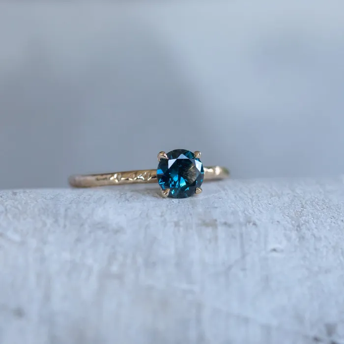 Rings Daniel Stair 088ct Round Blue Kenyan Sapphire Evergreen Solitaire Ring in 14k Yellow Gold