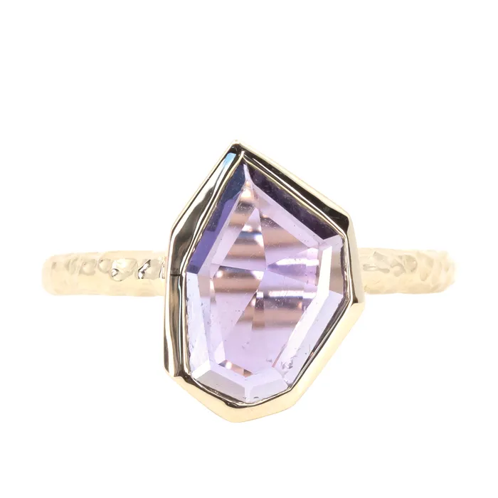 Rings Discovery Gems 139ct Geo Slice Purple Sapphire Evergreen Low Profile Bezel Solitaire Ring in 14k Yellow Gold