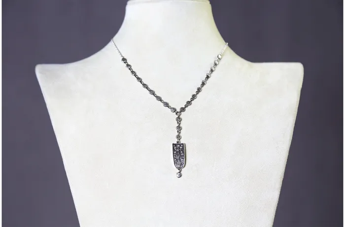 Arm Root Necklaces Arm Root Van Delicate Necklace