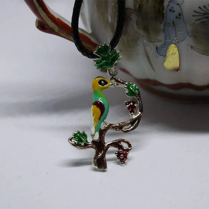 ArtZard Necklaces ArtZard Armenian Bird Letter Trchnakir Silver Pendant with Enamel