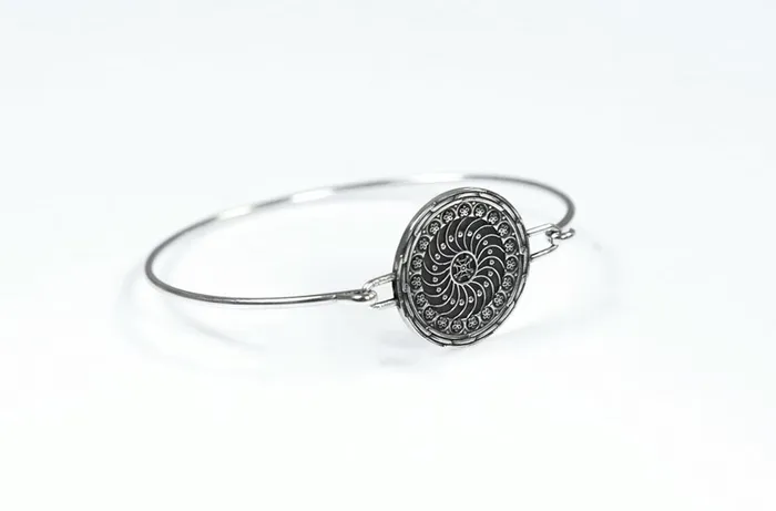 Bracelets Arm Root Arm Root Teghenyats Bracelet