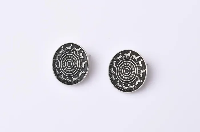 Earrings Arm Root Arm Root Urartu Classic Earrings