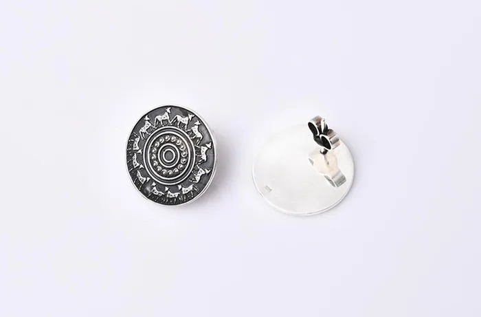 Earrings Arm Root Arm Root Urartu Classic Earrings