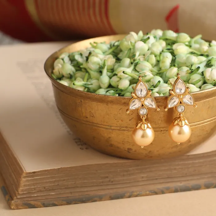 Earrings SILVER Irya Pearl Silver Drop Earrings