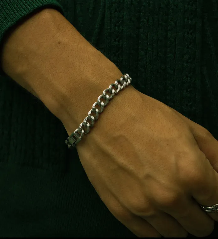 Fashion Jewelry by Yordy Silver Twisted Curb Bracelet Bracelets