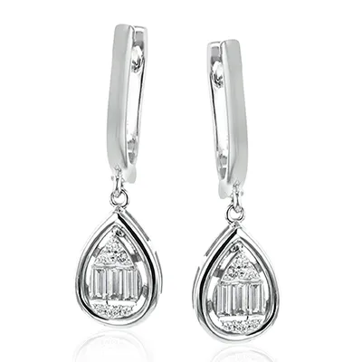 International Diamond Center PreStyled Sets Simon G le4586 Earring in 18K Gold with Diamonds International Diamond Center PreStyled Sets Simon G le4586 Earring in 18K Gold with Diamonds