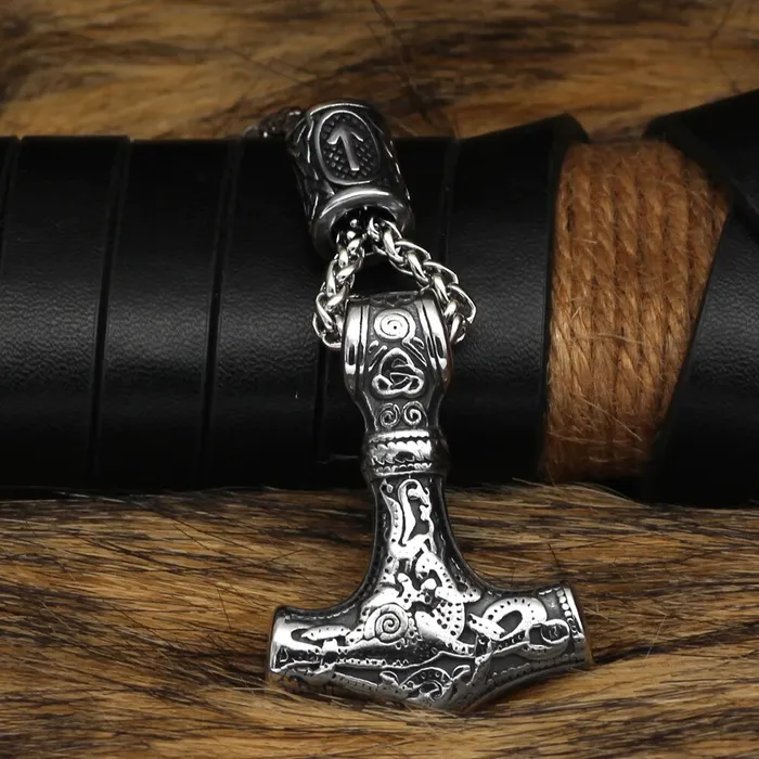 Necklaces Thors Hammer Necklace Golden Othala Rune AE
