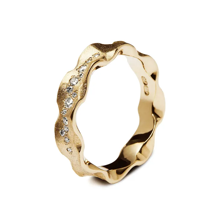 Rings Design Anu Kaartinen Hauru 45mm diamond ring