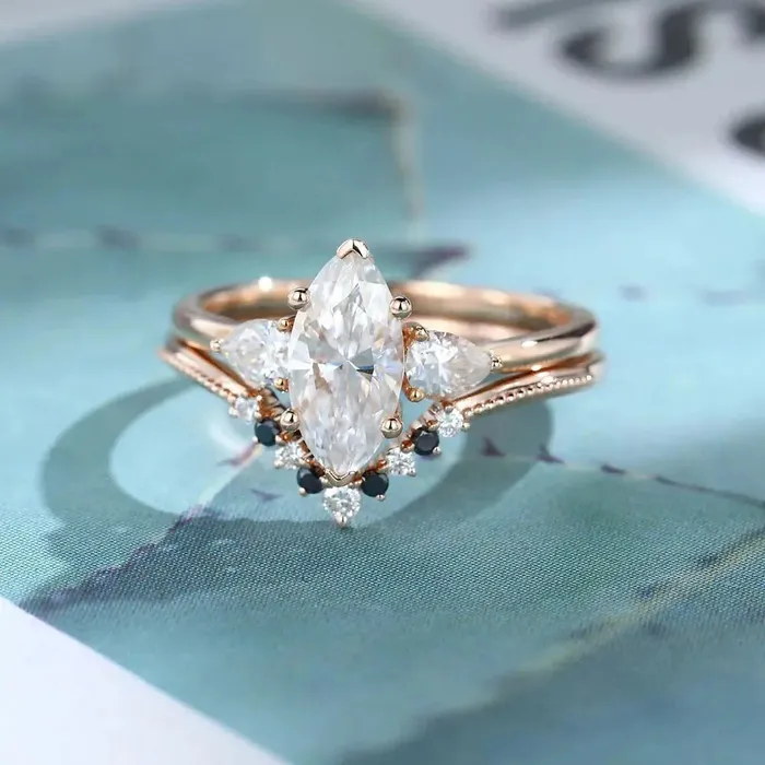 Rings Luxus Moissanite Silver or Gold Black Diamond Ring Pear Shaped Moissanite Wedding Ring