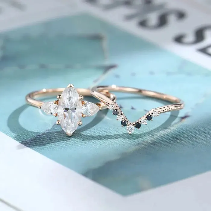 Rings Luxus Moissanite Silver or Gold Black Diamond Ring Pear Shaped Moissanite Wedding Ring