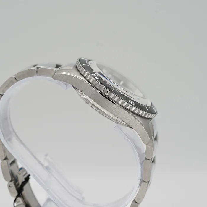 SeaQ Panorama Date Diver Watch Glashtte Original Watches