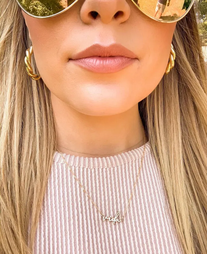 TheLittleCatholic Necklaces Vida Necklace