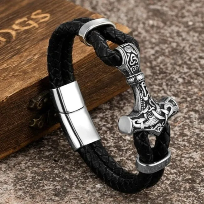 VikingStore Bracelets Thors Hammer With Runes Leather Bracelet