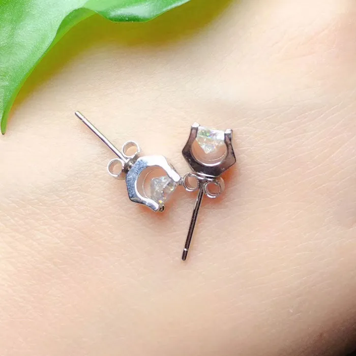 White Gold Plated Silver Moissanite Stud Earrings 1ctw Luxus Moissanite Rings Jewelry Earrings